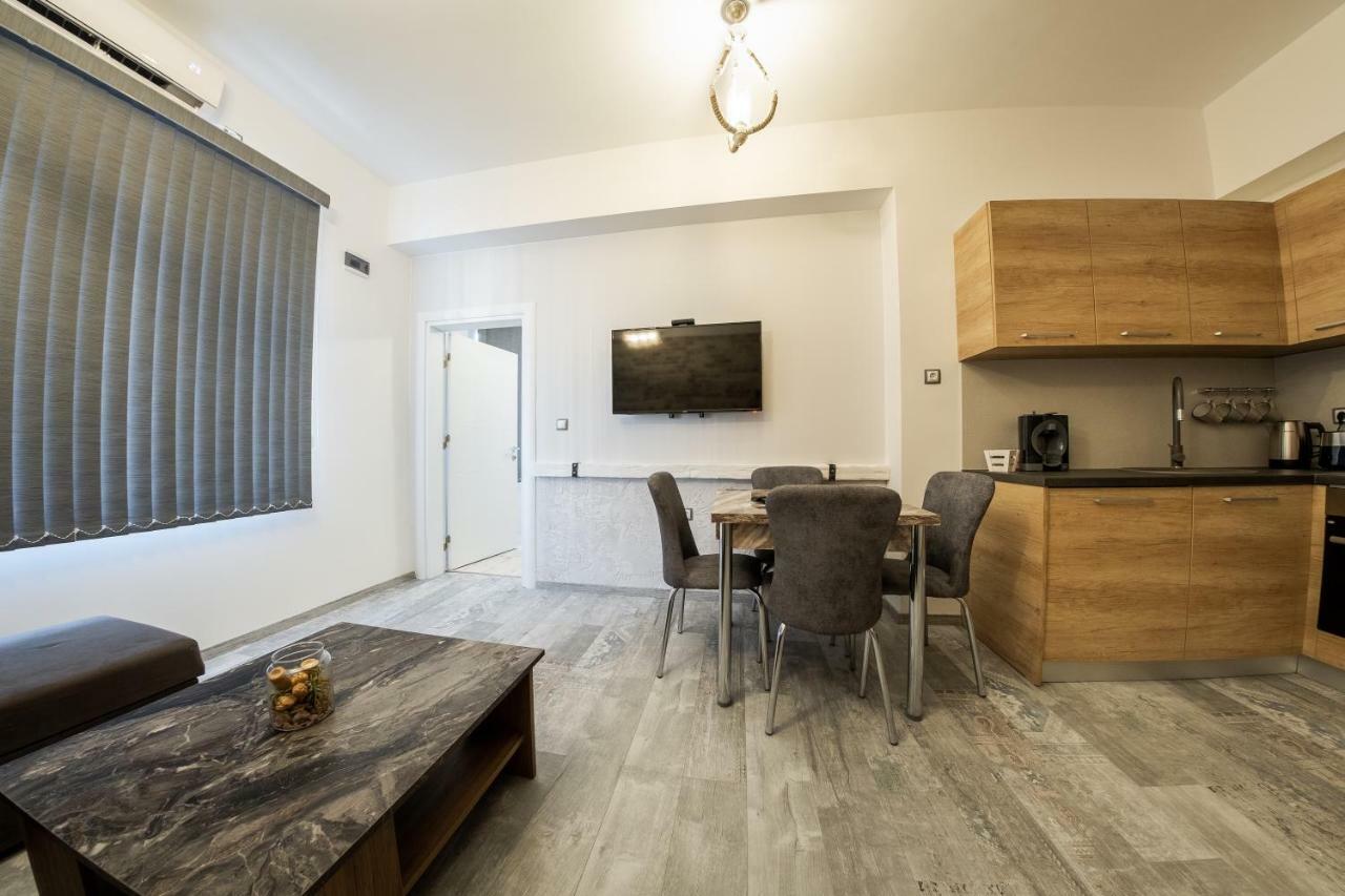 Sofia Downtown Life Apartment Exterior photo