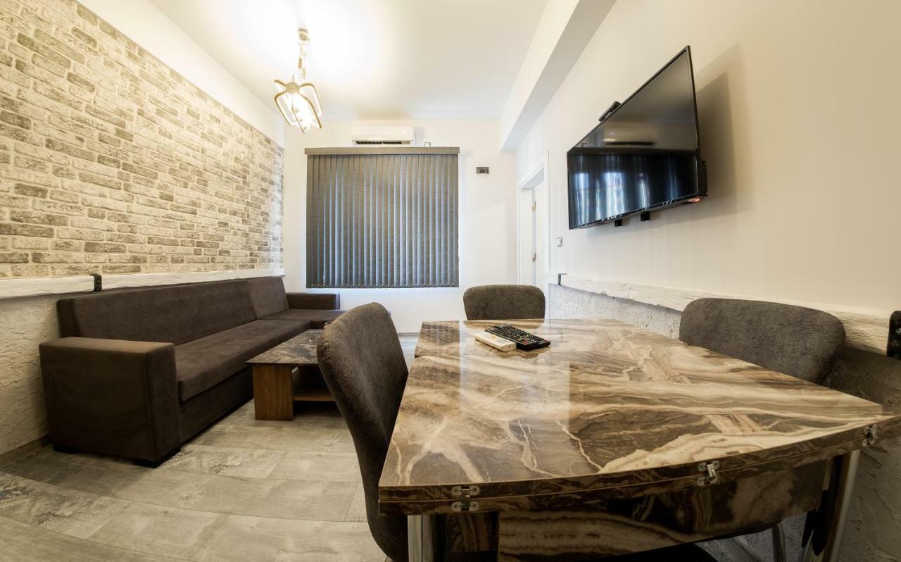 Sofia Downtown Life Apartment Exterior photo