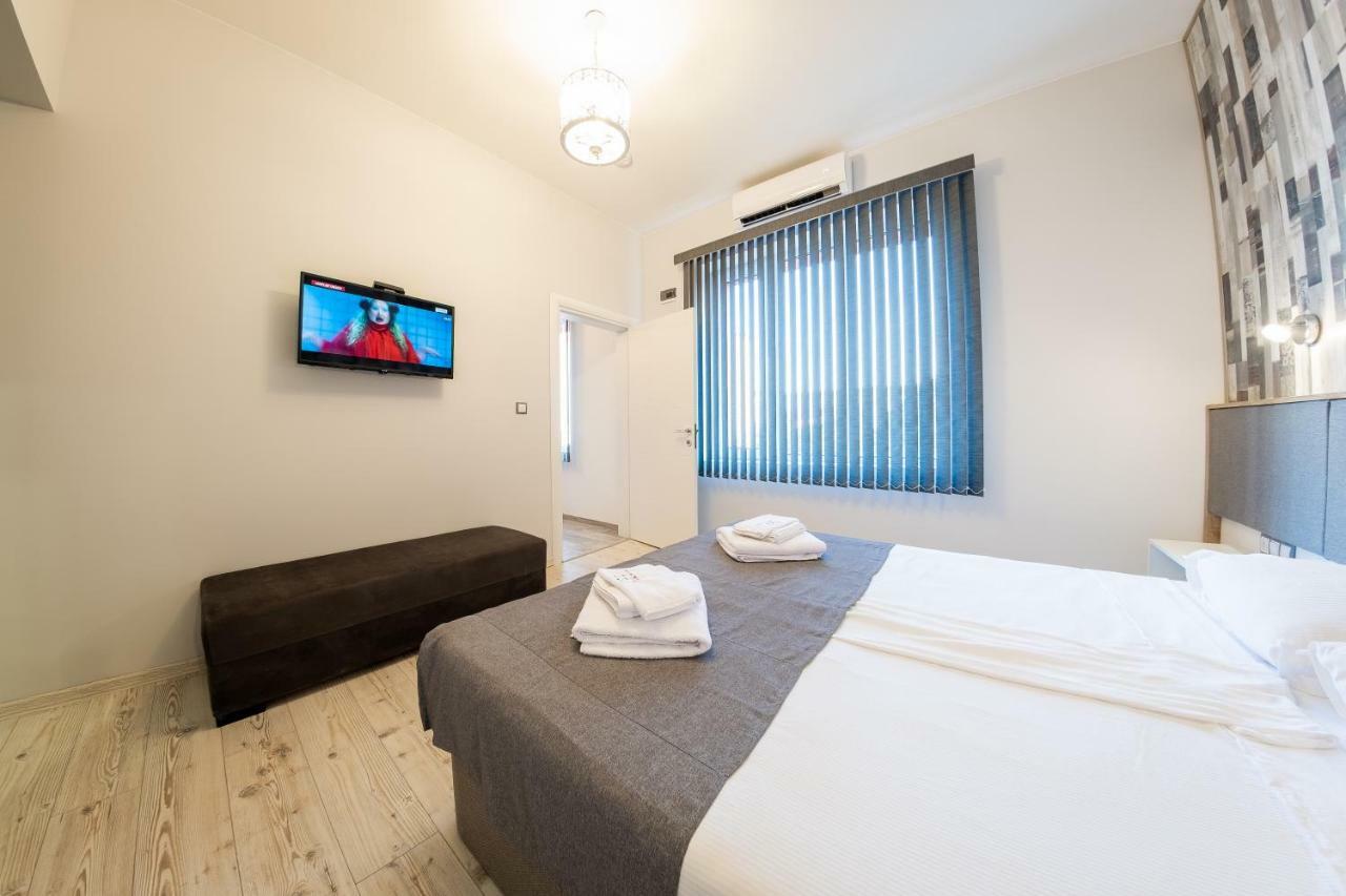Sofia Downtown Life Apartment Exterior photo