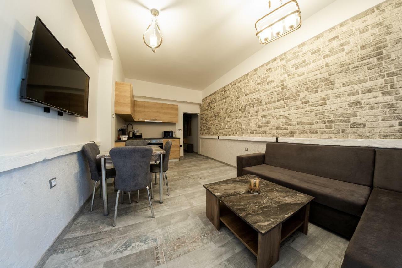 Sofia Downtown Life Apartment Exterior photo